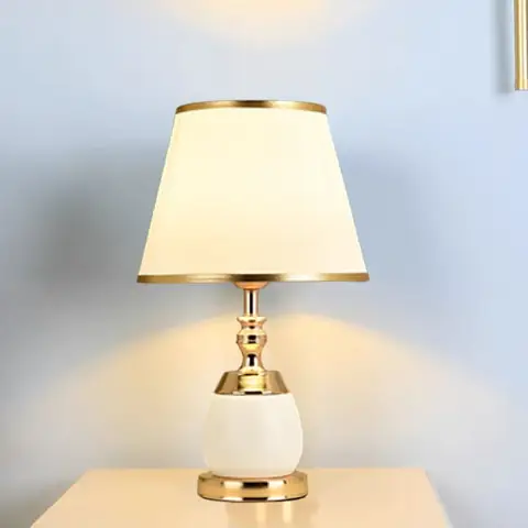 Bàn Để Đèn Ngủ Đẹp