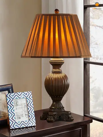 Bàn Để Đèn Ngủ Đẹp