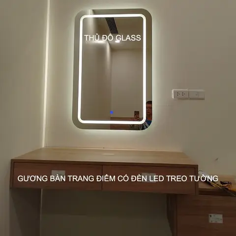 Bàn Trang Điểm Có Đèn Hà Nội