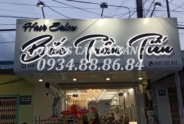 Bảng Hiệu Đèn Led Mica