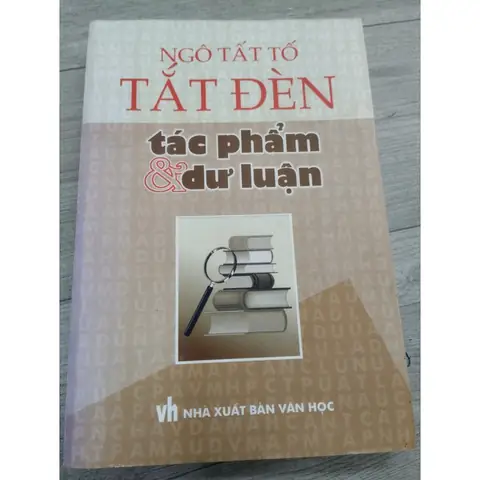 Bình Luận Tác Phẩm Tắt Đèn
