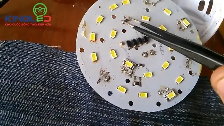 Bóng Đèn Led Bị Nổ