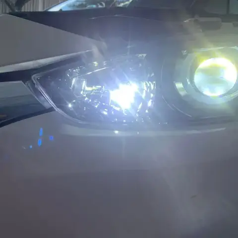 Bóng Đèn Pha Mazda 3