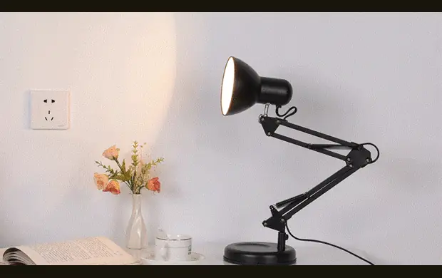 Cách Sử Dụng Đèn Bàn Học