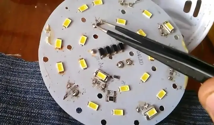 Cách Sửa Đèn Pin Cầm Tay