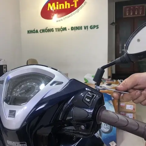 Cách Tắt Đèn Xe Lead 2019