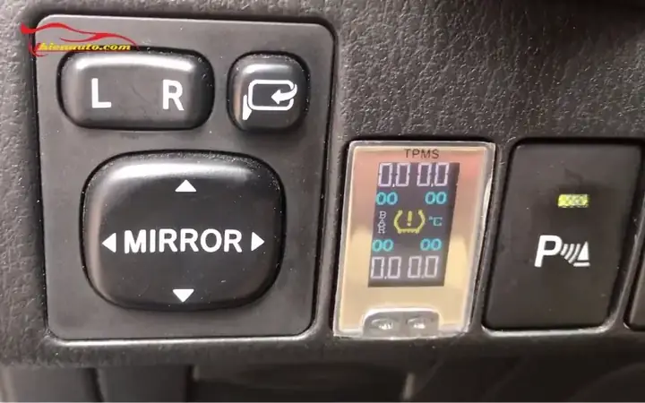 Cách Xóa Đèn Áp Suất Lốp Camry