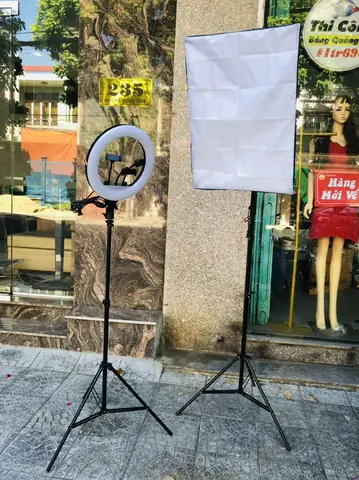 Cây Livestream Có Đèn Tại Đà Nẵng
