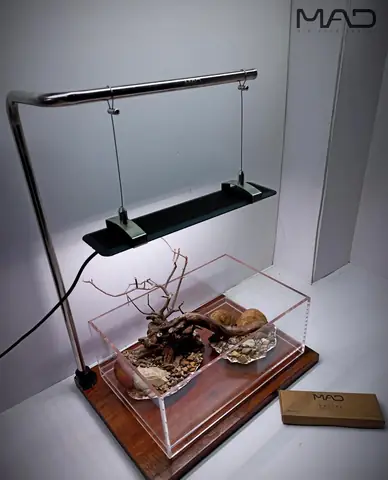 Chân Treo Đèn Thủy Sinh