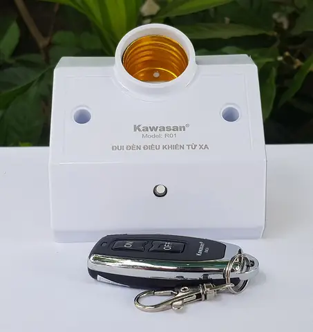 Chuôi Đèn Điều Khiển Từ Xa