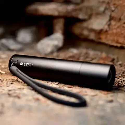 Đánh Giá Đèn Pin Xiaomi Beebest