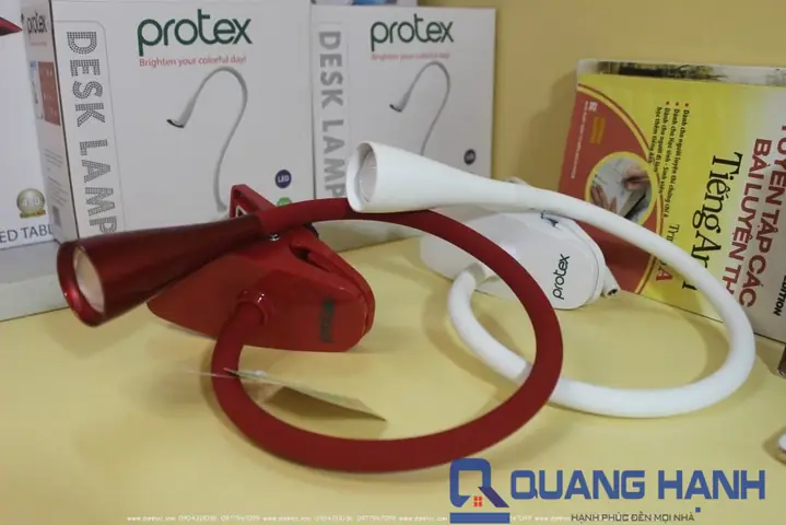 Đèn Bàn Học Sinh Protex