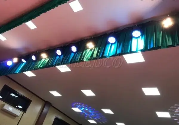 Đèn Chiếu Sáng Hội Trường Đèn Chiếu Sáng Hội Trường