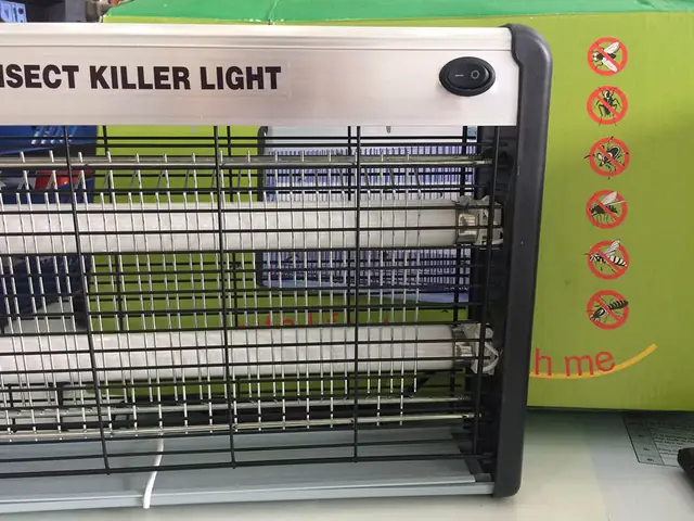Đèn Diệt Côn Trùng Insect Killer