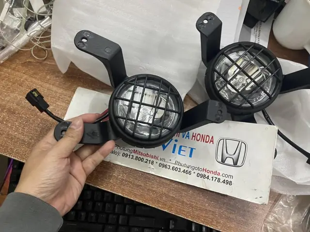 Đèn Gầm Xe Mitsubishi Jolie Đèn Gầm Xe Mitsubishi Jolie