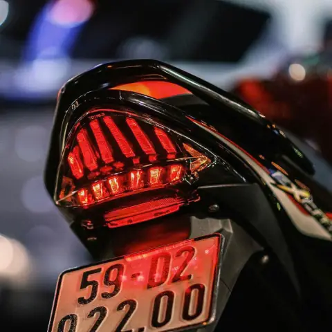 Đèn Hậu Exciter 135 Malaysia
