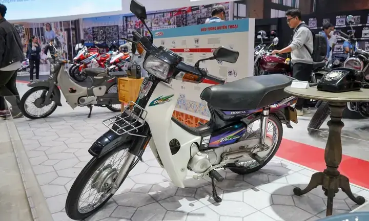 Giá Đầu Đèn Super Dream