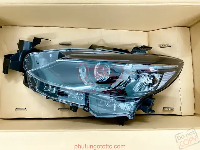Giá Đèn Pha Mazda 6