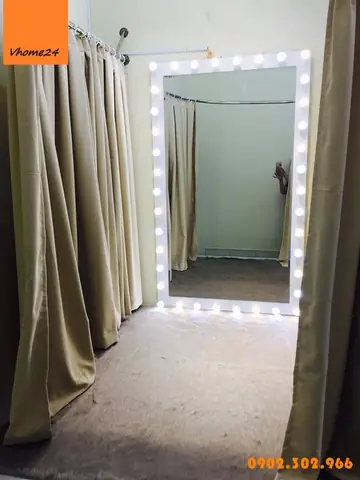 Gương Đèn Led Shop Thời Trang