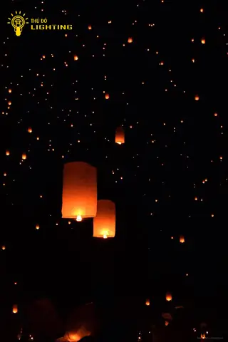 Hình Ảnh Đêm Đêm Con Thắp Đèn Trời