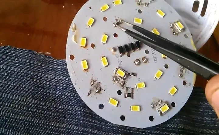 Làm Đèn Led Chiếu Sáng