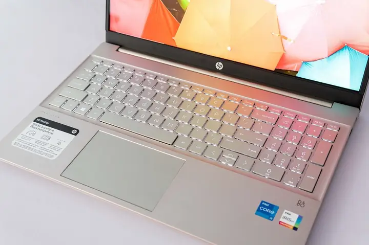 Laptop Không Có Đèn Bàn Phím