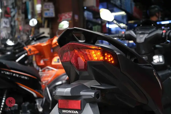 Mạch Đèn Hậu Xe Máy