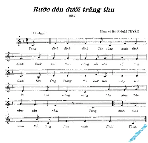 Múa Rước Đèn Dưới Ánh Trăng