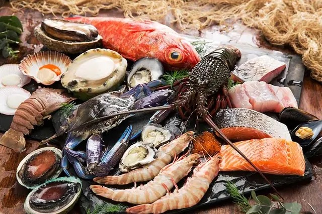 Ngày Đèn Đỏ Có Nên Ăn Chua