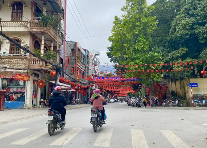 Phố Đèn Đỏ Cao Bằng