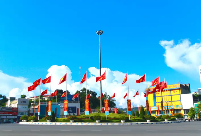Phố Đèn Đỏ Lào Cai