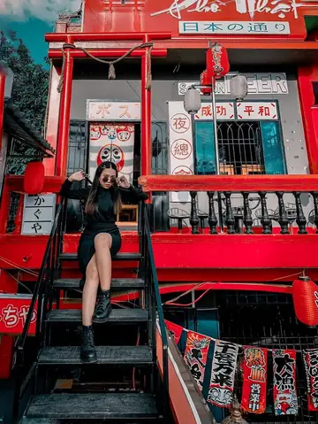 Phố Đèn Đỏ Ở Buôn Ma Thuột