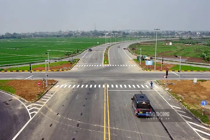 Phố Đèn Đỏ Ở Phú Thọ