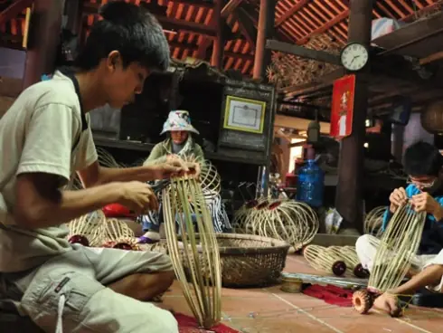 Quy Trình Làm Đèn Lồng