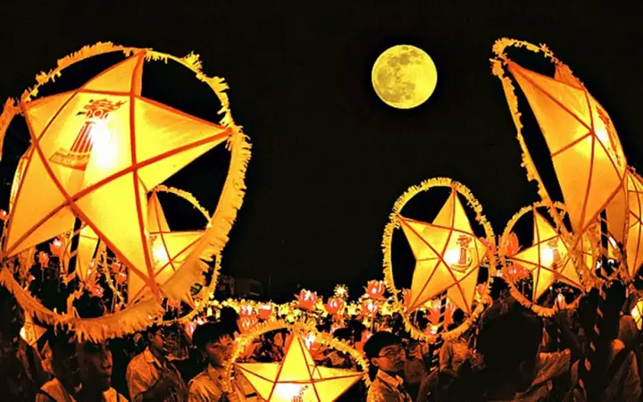 Rước Đèn Trung Thu Xưa