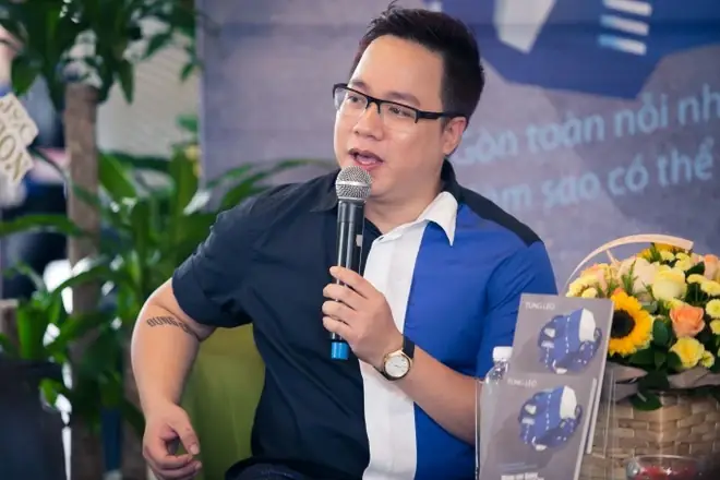 Sài Gòn Bao Nhiêu Đèn Đỏ Tùng Leo