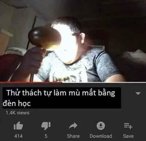 Thử Thách Tự Làm Mù Mắt Bằng Đèn Học