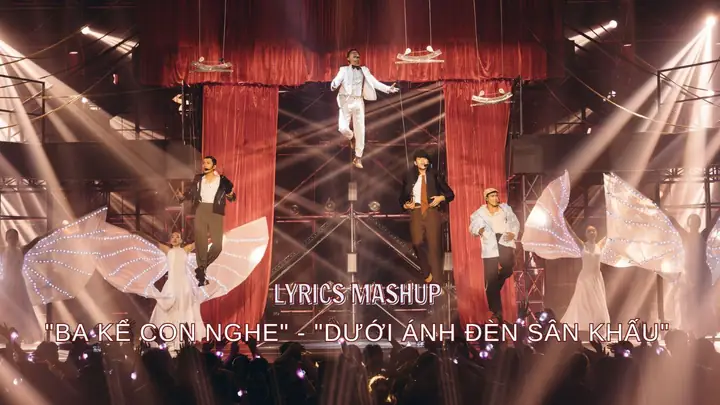 Ánh Đèn Sân Khấu Lyric