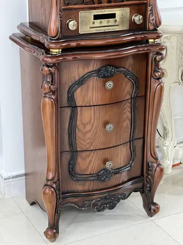 Bán Loa Kèn Cổ Và Radio Đèn