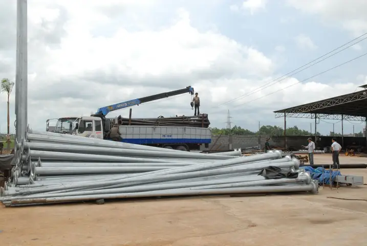 Báo Giá Cột Đèn Cao Áp 10m