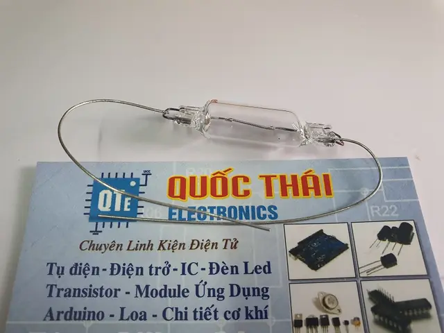 Bóng Đèn Bảo Vệ Loa Bose