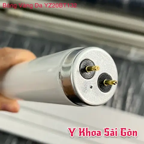 Bóng Đèn Chiếu Vàng Da
