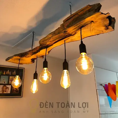 Bóng Đèn Vàng Trang Trí