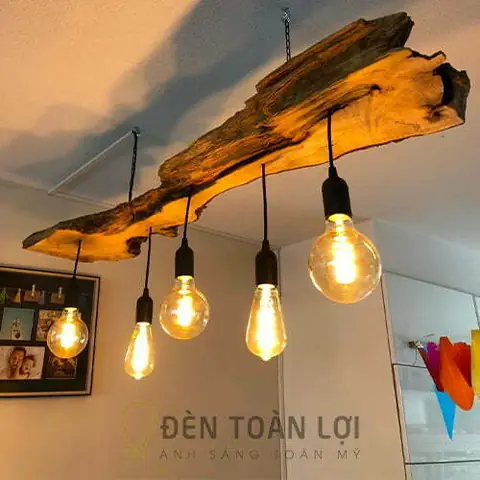 Bóng Đèn Vàng Trang Trí