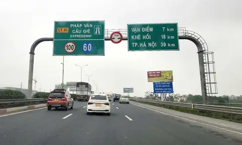 Các Biển Báo Đèn Giao Thông