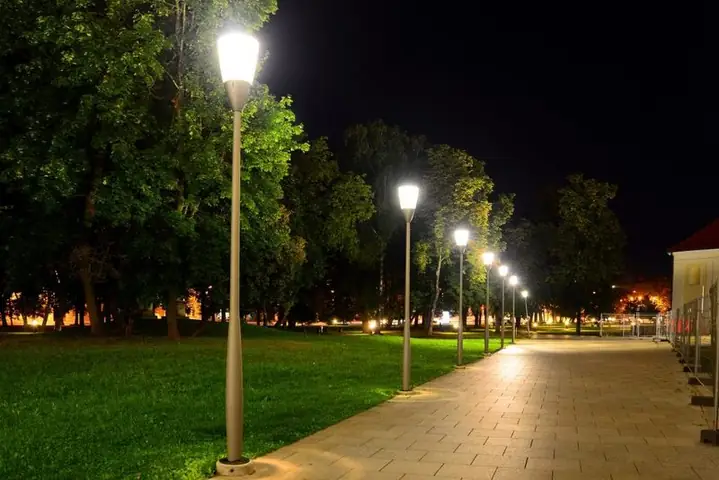 Các Loại Đèn Chiếu Sáng Công Viên