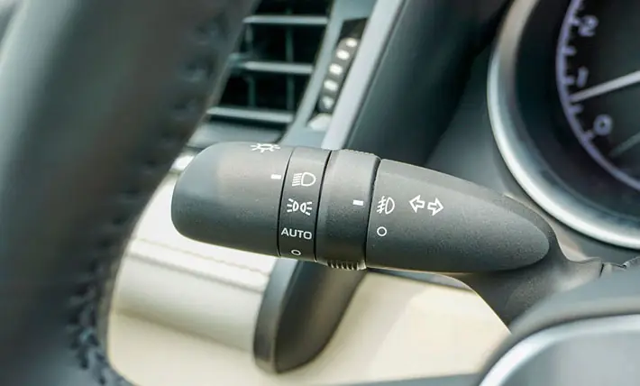 Cách Chỉnh Đèn Xe Fortuner