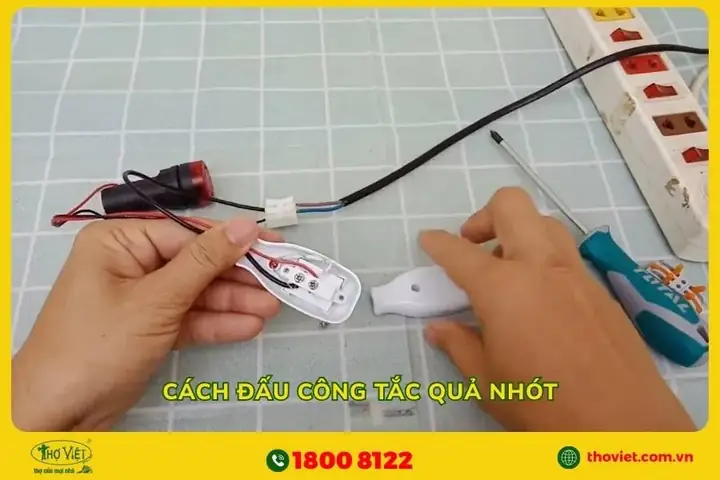Cách Đấu Bóng Đèn Quả Nhót