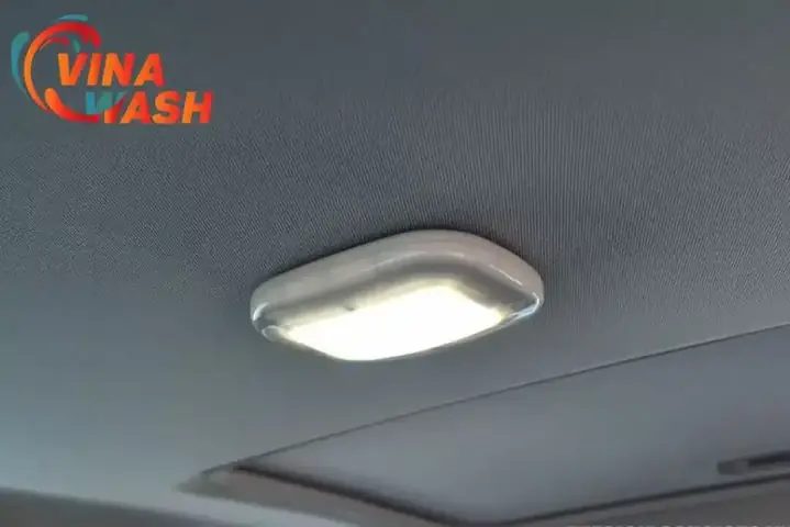 Cách Tắt Đèn Trần Xe Ô Tô