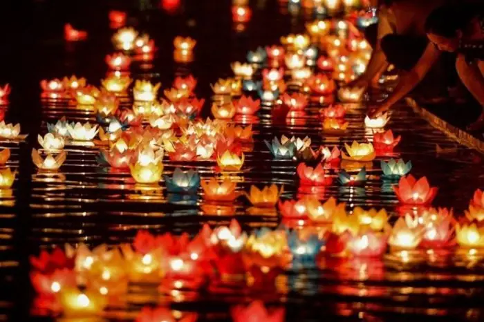 Cách Thả Đèn Hoa Đăng